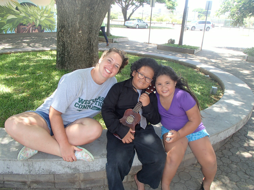 Community-Service-Hawaii1