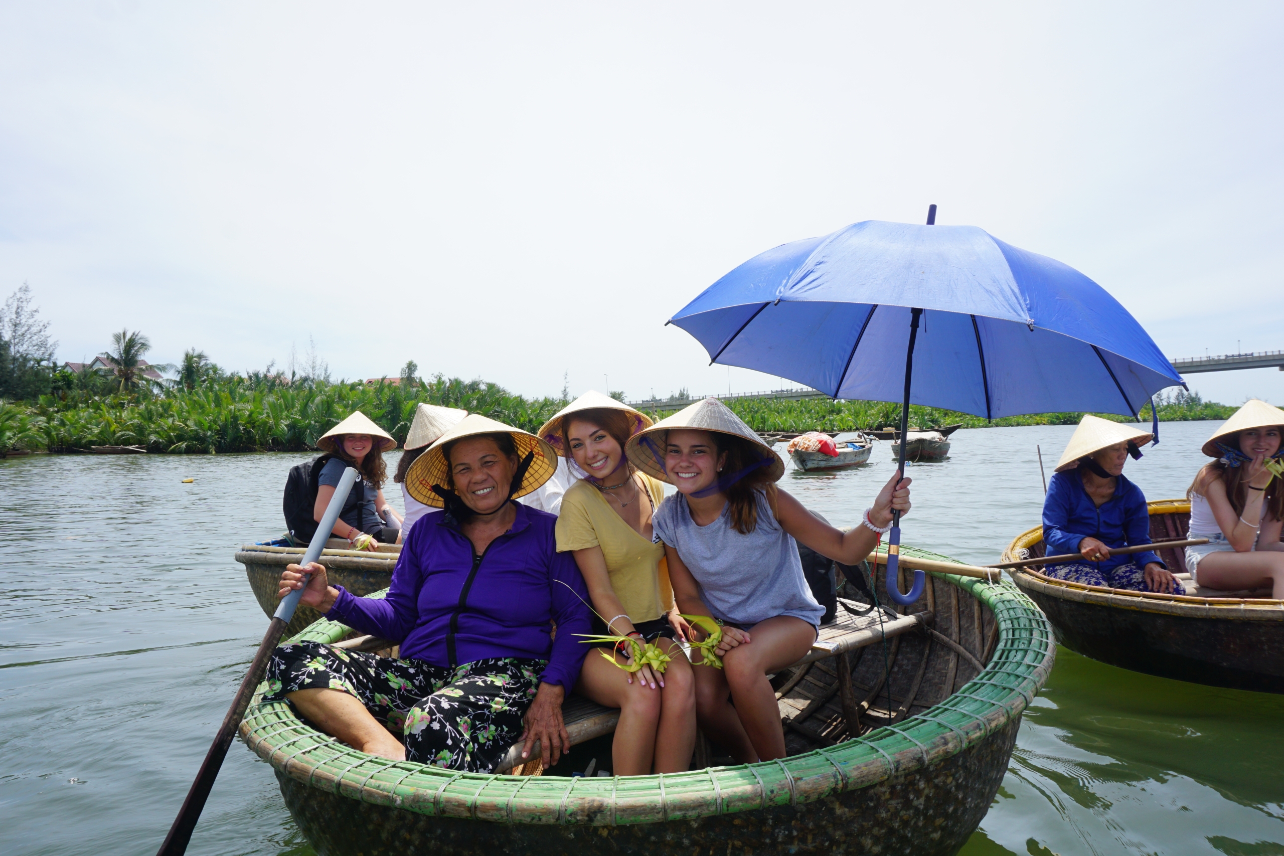 Beautiful Days in Ha Long Bay 1