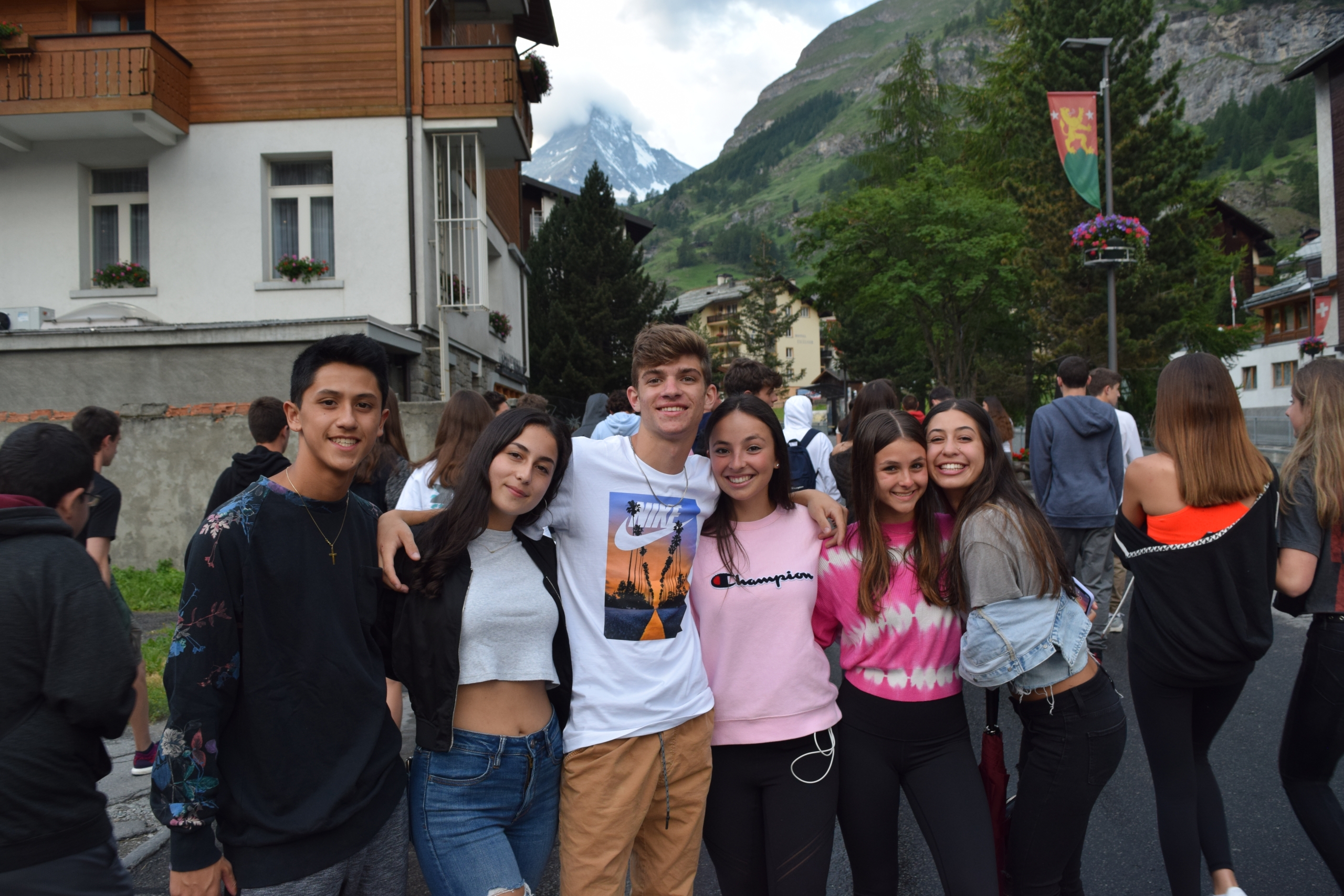 Sunny Mornings and Exciting Afternoons 2