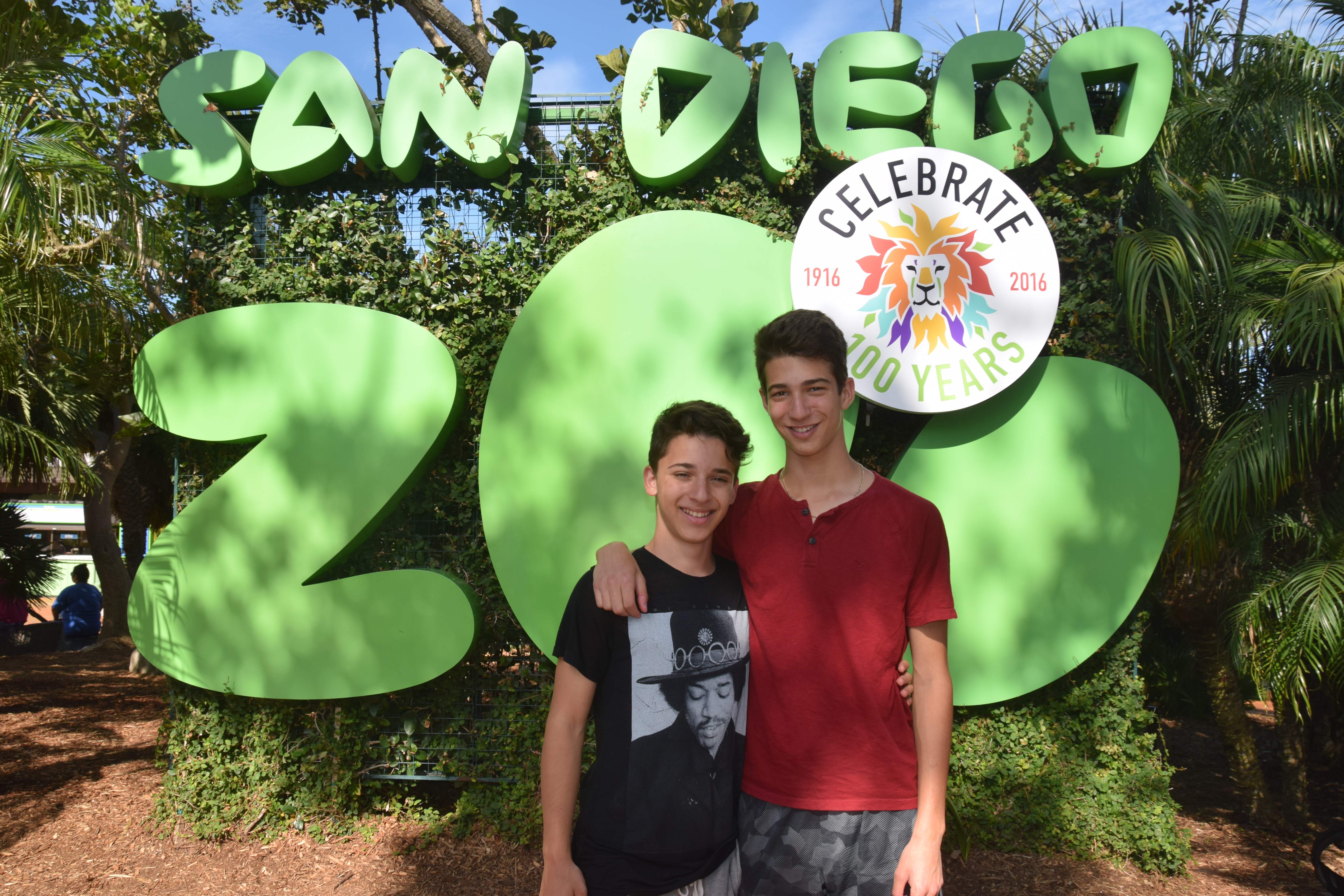 Conquering Fears & Touring La Carpio - Costa Rica Community Service 1