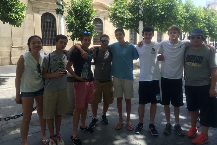 Time to Chill in Seville - ON TOUR Backpack Spain 2