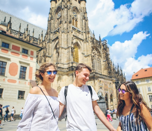 4 Things to Know About Traveling Solo With Us