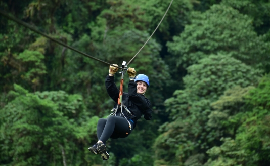 Costa Rica Service & Adventure - 10 Days