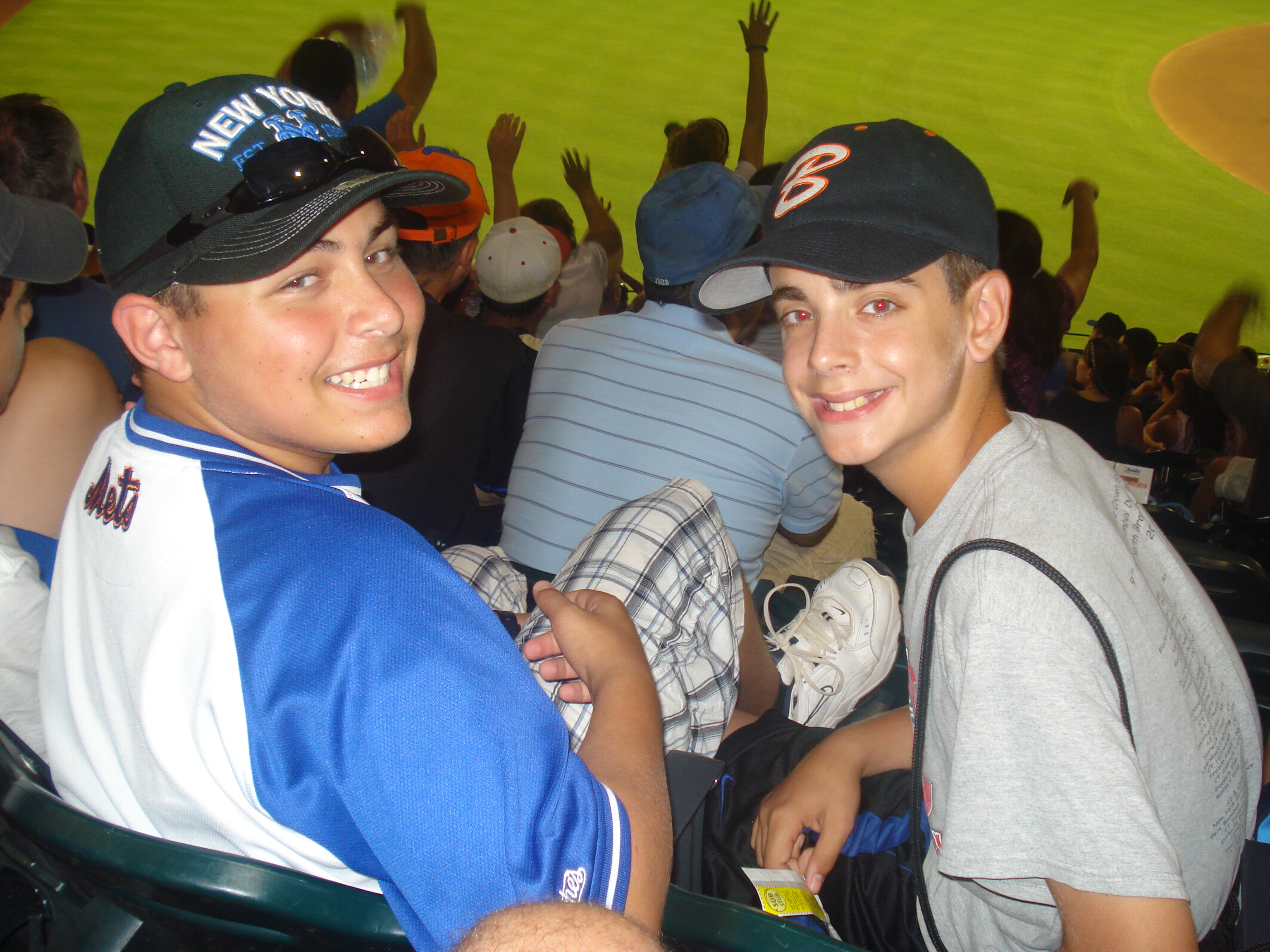 Baseball Tour Keeps Rocking - Major League Madness