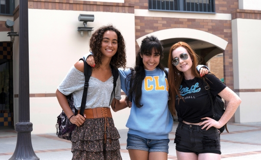 Pre-College Enrichment Los Angeles on the campus of UCLA with Final Week in Santa Barbara & San Francisco - 28 Days