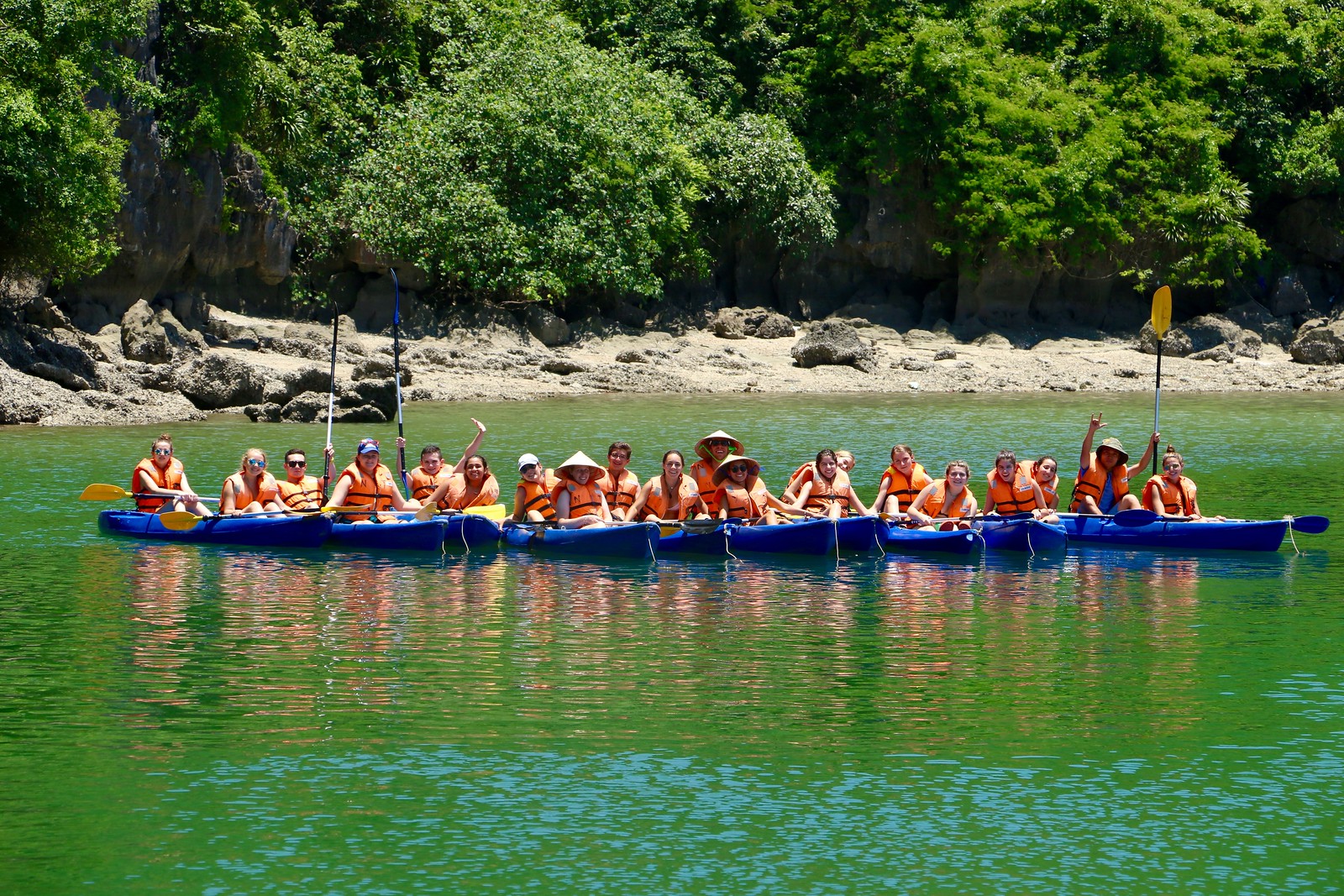 v1 blog 2 photo 1 halong bay