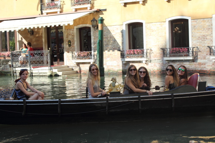 Where We're Going, We Don't Need Roads...Just Canals - Florence Pre-College Enrichment